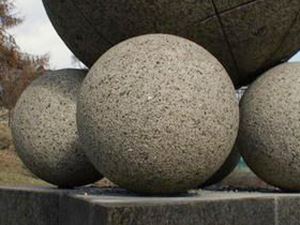 灰麻石材圓球.jpg